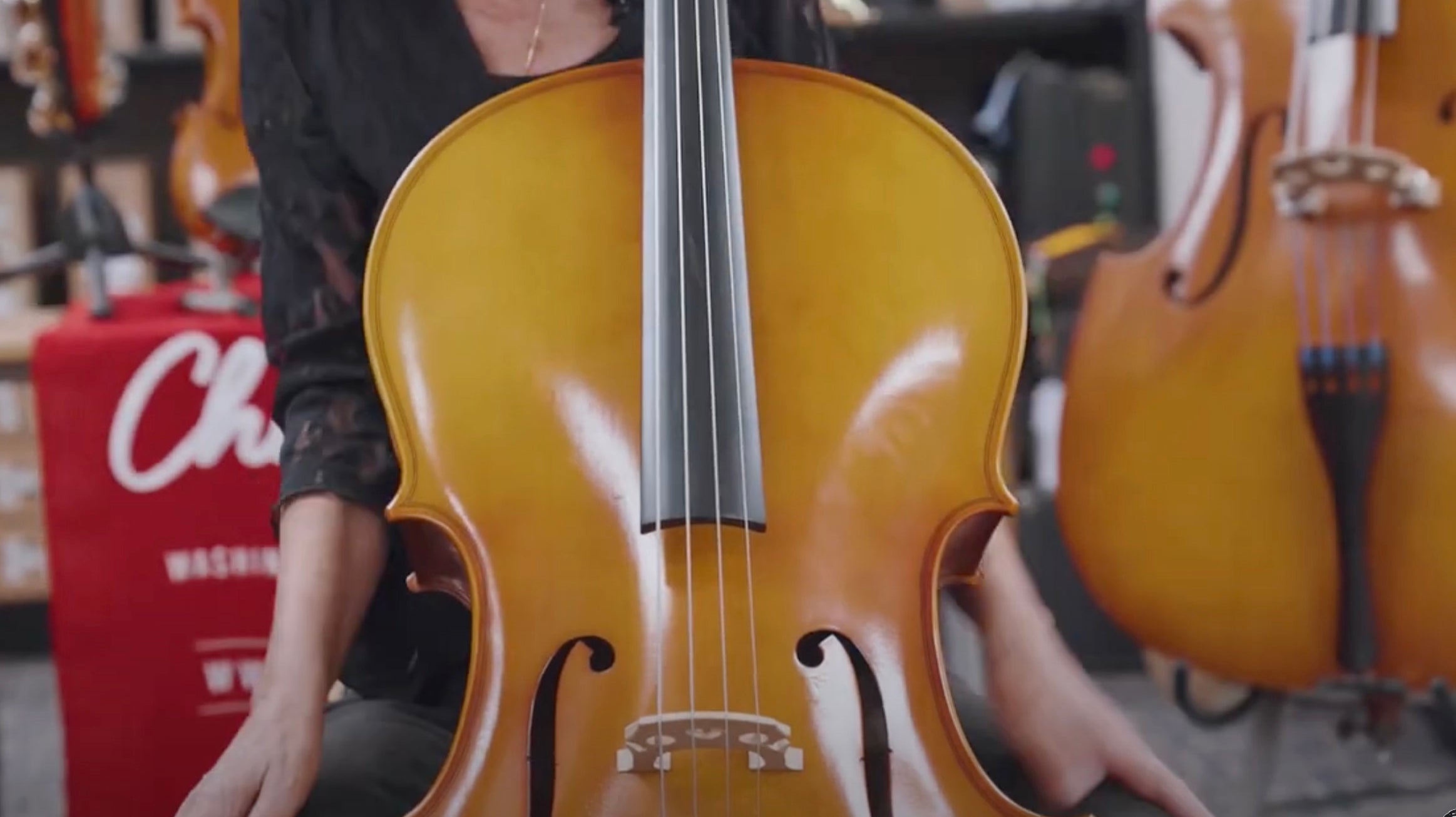 Load video: how to choose a cello size